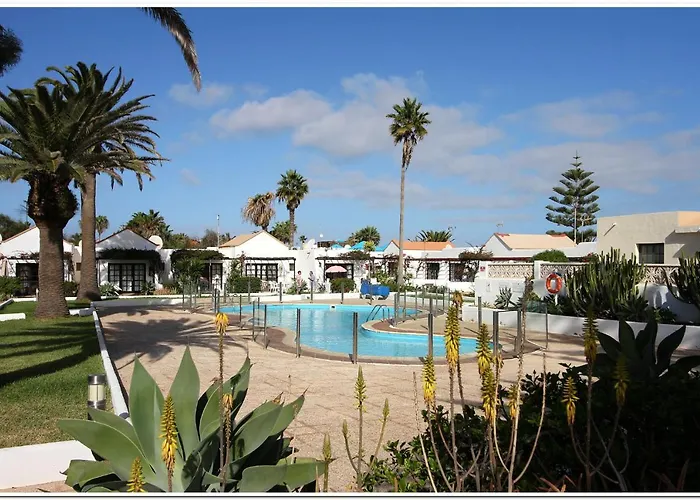 Estrella Del Mar 8. 1 Bedroom With Pool And Gardens 300 Metres From The *