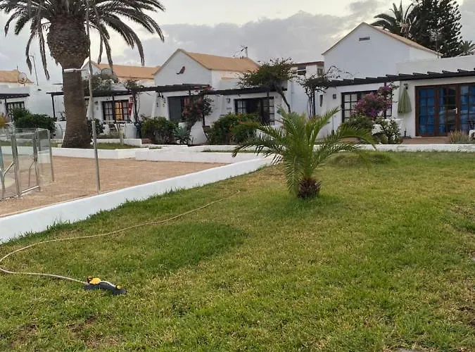 Estrella Del Mar 8. 1 Bedroom With Pool And Gardens 300 Metres From The דירה *