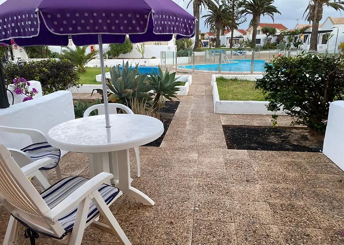 Estrella Del Mar 8. 1 Bedroom With Pool And Gardens 300 Metres From The * קורלחו
