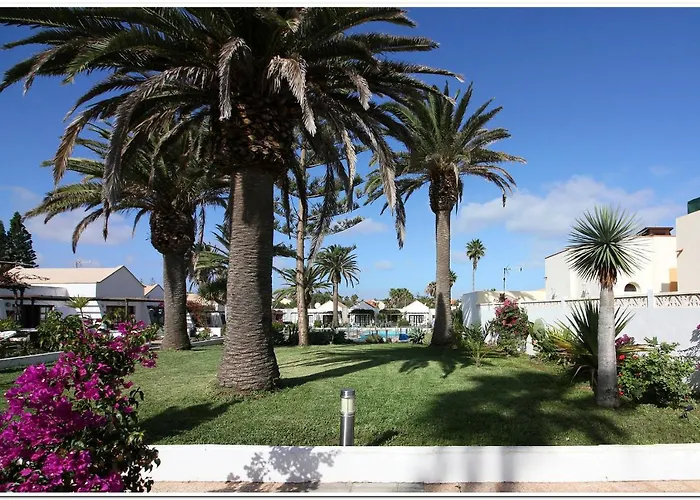 Estrella Del Mar 8. 1 Bedroom With Pool And Gardens 300 Metres From The * קורלחו